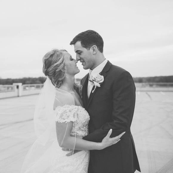 Meet your Posher, Heidi - Picture 1 of 1